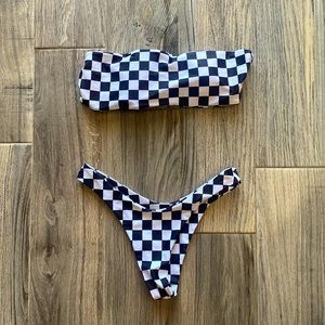 Checkered strapless bikini size M